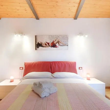 Casa vacanze Prima Del Cielo - Alba Perledo